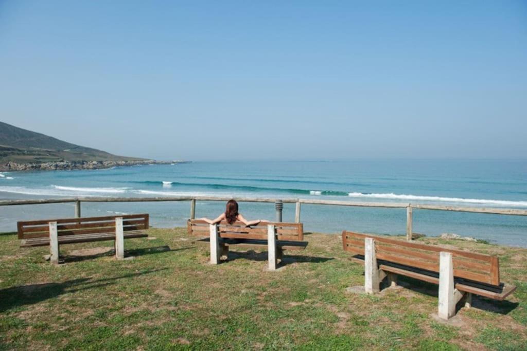 Apartamento Precioso Loft En Caion Rocha, Sobre La Arena Y El Mar Cayón  Exterior foto
