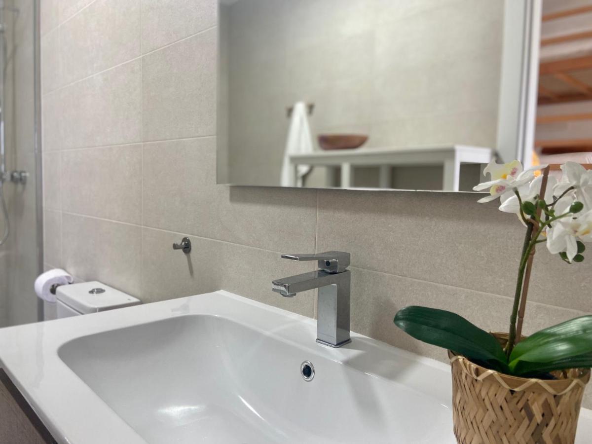 Apartamento Precioso Loft En Caion Rocha, Sobre La Arena Y El Mar Cayón  Exterior foto